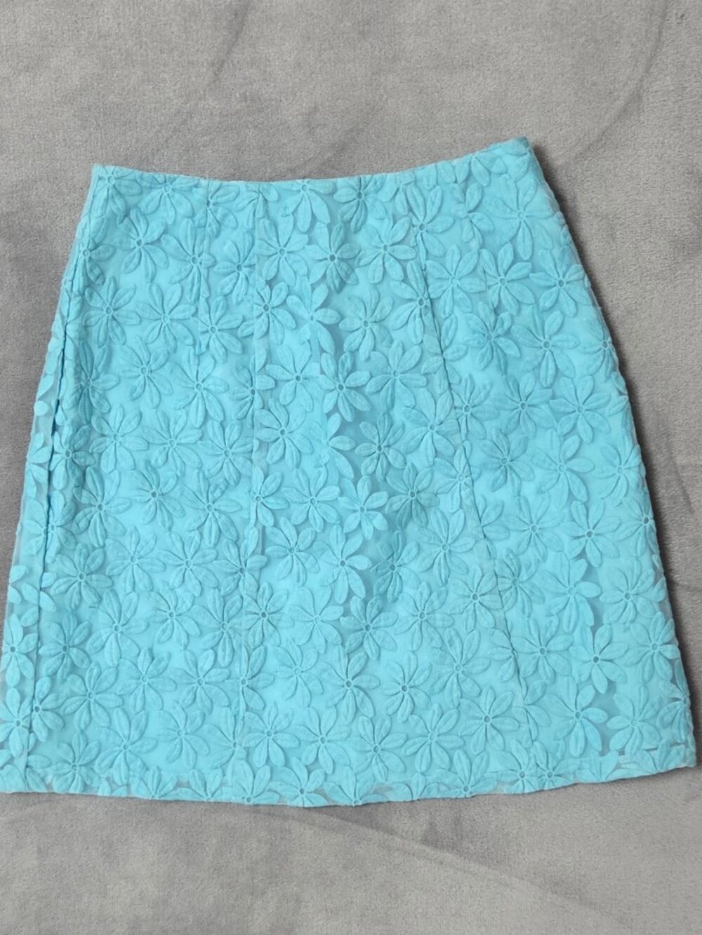 NWT New York & Company Turquoise Aqua Floral Eyelet Mini Skirt Size 2